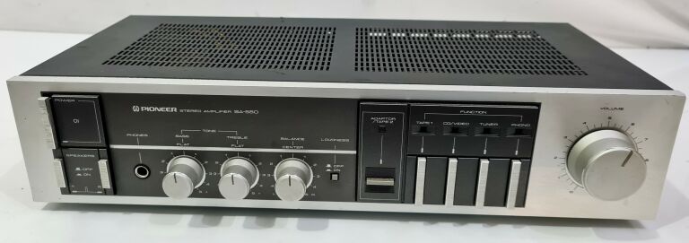 WZMACNIACZ PIONEER SA-550