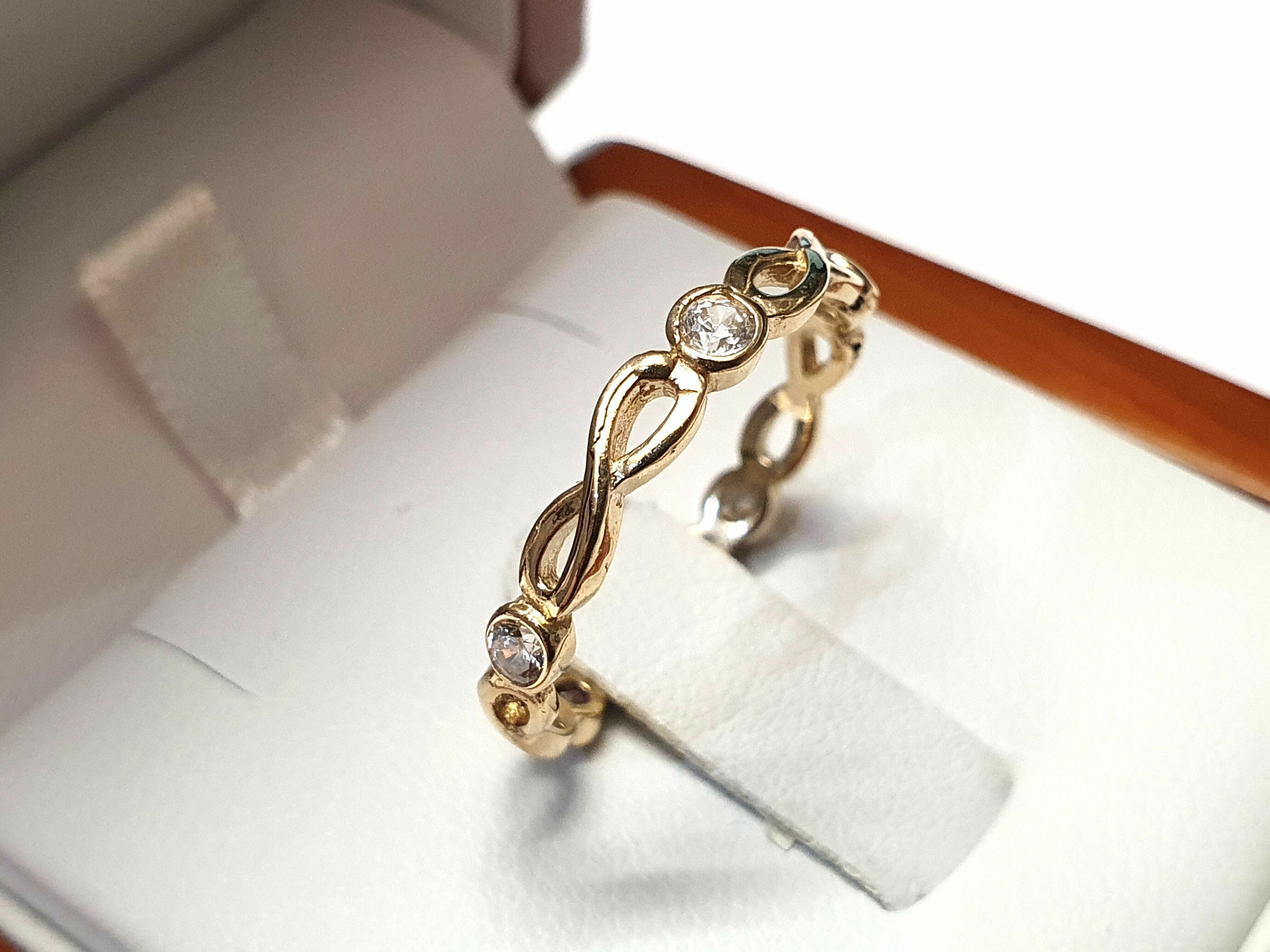 zloty-pierscionek-585p-194g-r18-material-zloto