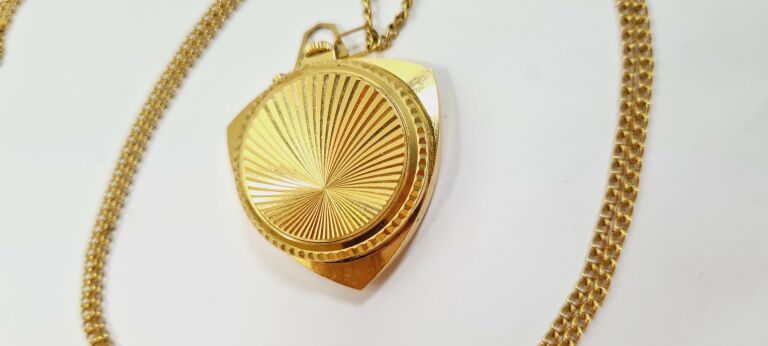 zegarek-zaria-21-jewels-na-lancuszku-typ-kieszonkowy