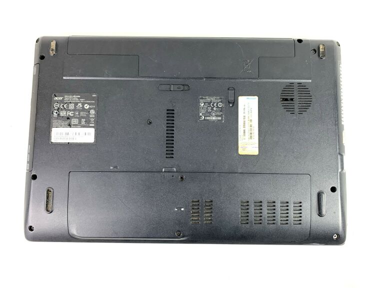 LAPTOP ACER ASPIRE 5733 4GB RAM I3 M380 80GB HDD