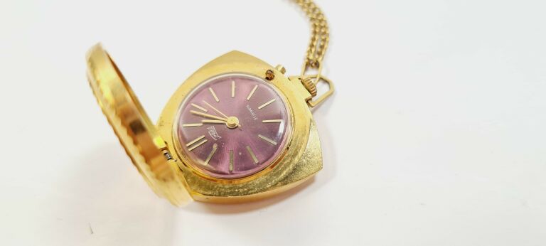 zegarek-zaria-21-jewels-na-lancuszku-pulawska-26-warszawa