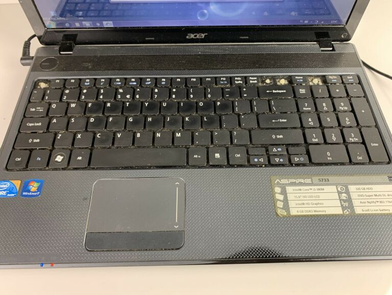 LAPTOP ACER ASPIRE 5733 4GB RAM I3 M380 80GB HDD