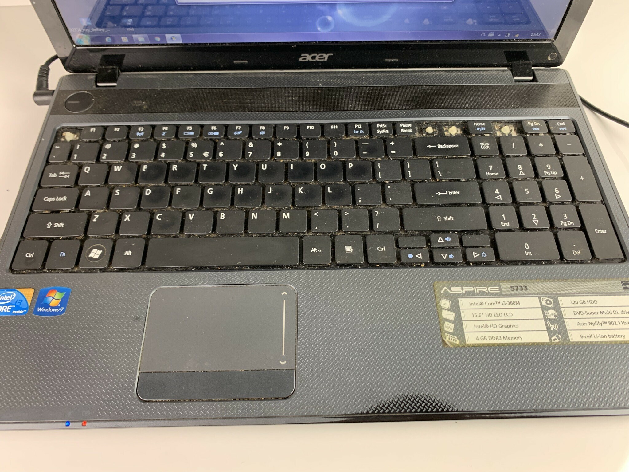 laptop-acer-aspire-5733-4gb-ram-i3-m380-80gb-hdd-model-aspire-5733