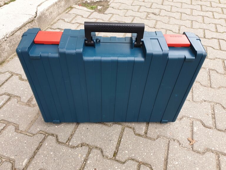 MŁOT UDAROWY BOSCH GBH 5-40 DCE STAN BDB WALIZKA