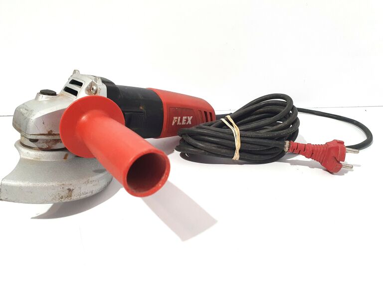FLEX L801 800W