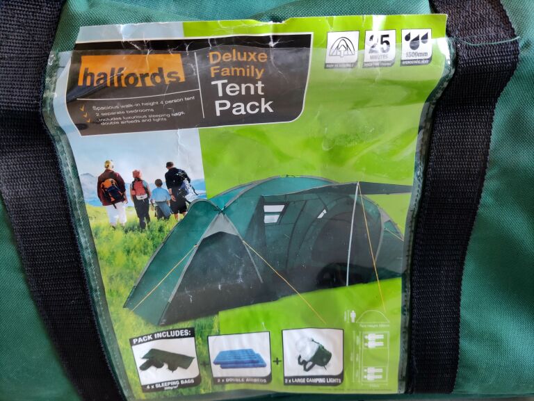 namiot-4osobowy-halfordswalizka-stan-uzywany