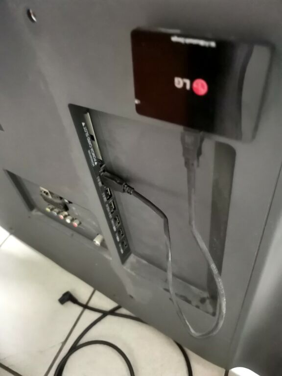 telewizor-lg-47lb5700-pilot-kod-producenta-47lb5700