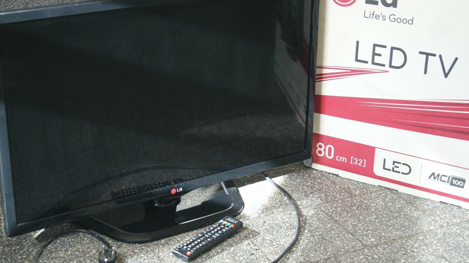 dorodny-telewizor-lg-32ln536b-32-cale-super-stan-zamkowa-4-ostrzeszow