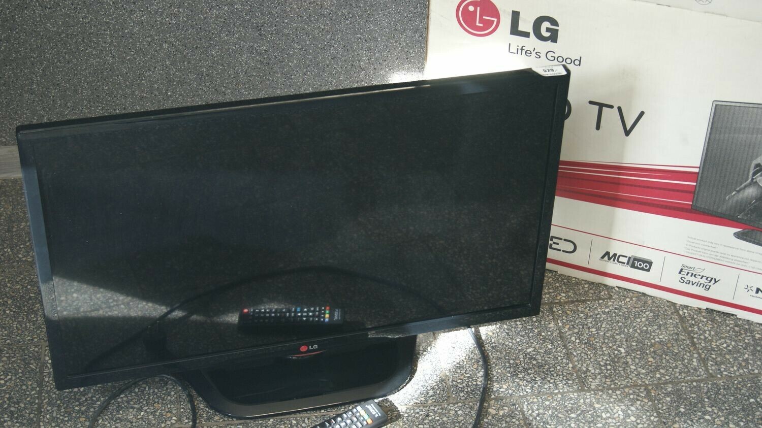 dorodny-telewizor-lg-32ln536b-32-cale-super-stan-typ-telewizora-led