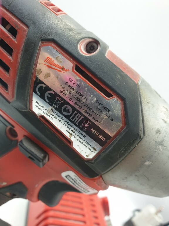 klucz-udarowy-milwaukee-m18-polecamy-warto-rodzaj-klucz-udarowy