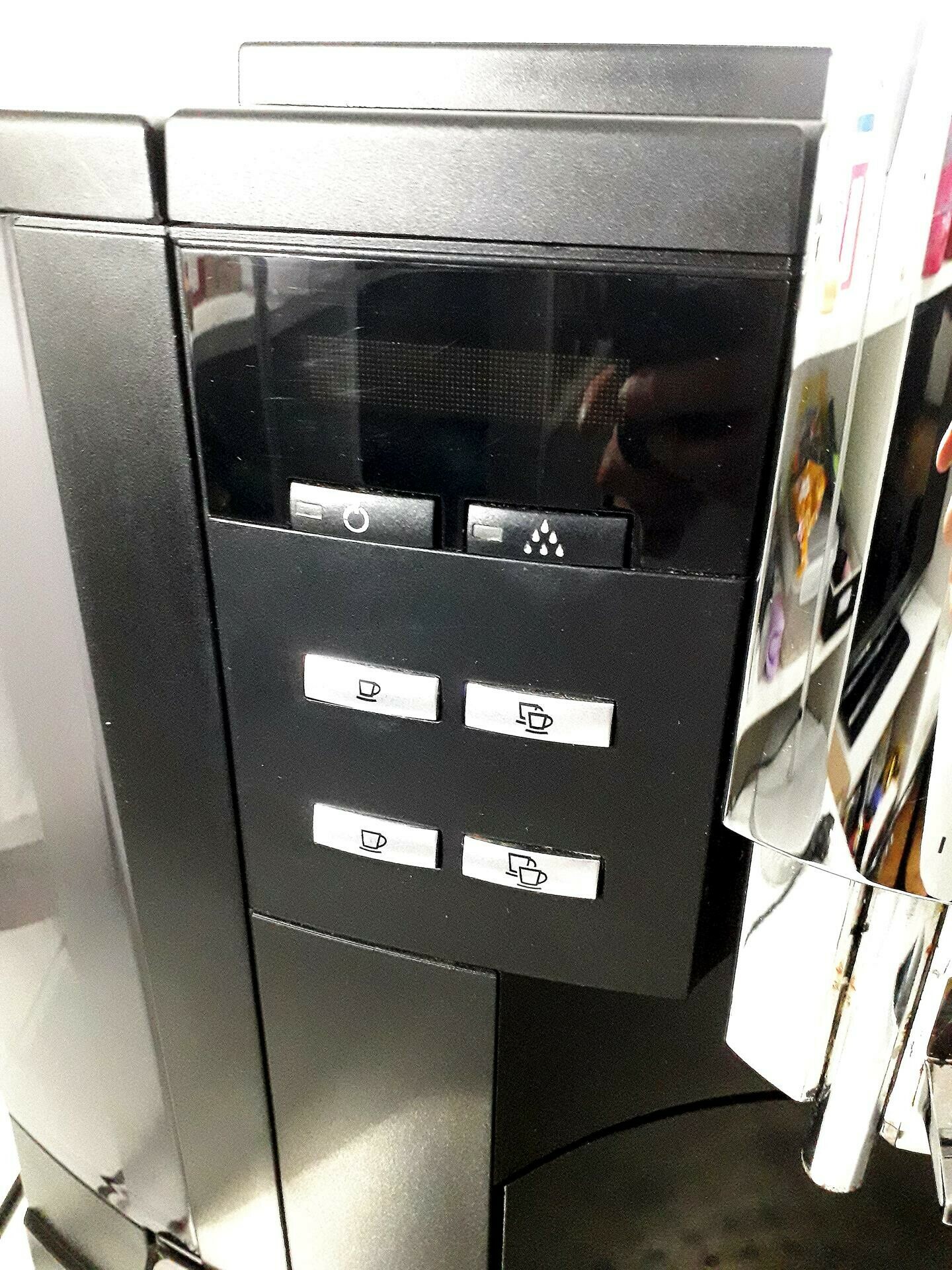 ekspres-cisnieniowy-jura-impressa-xs9-classic-rodzaj-ekspresu-automatyczny