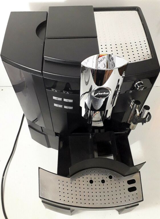 ekspres-cisnieniowy-jura-impressa-xs9-classic-marka-jura