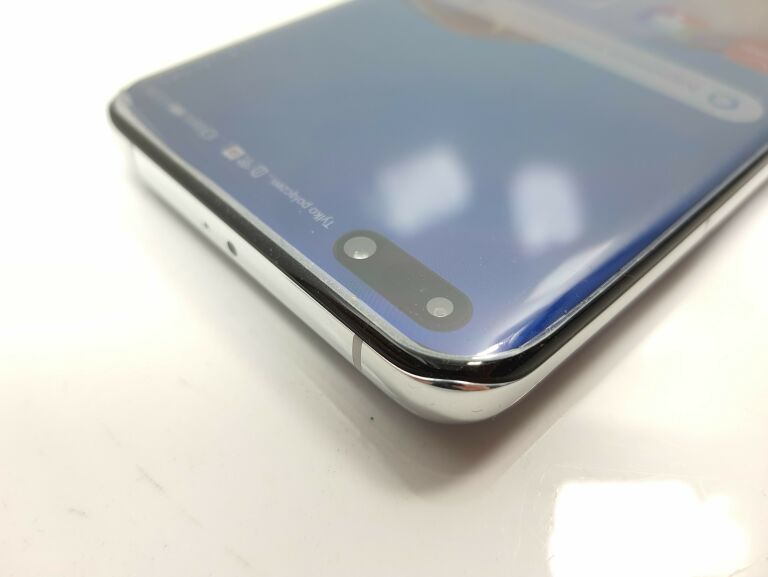 TELEFON HUAWEI P40 PRO 8/256GB Z ŁADOWARKĄ