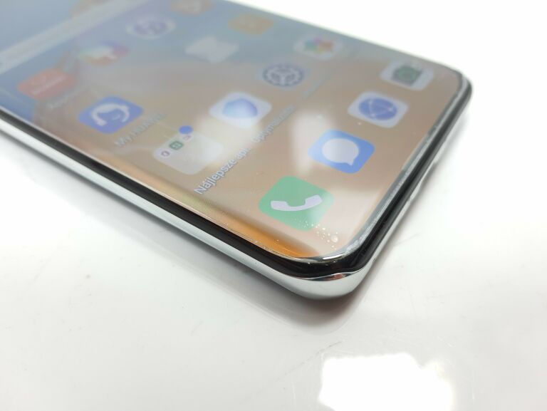 TELEFON HUAWEI P40 PRO 8/256GB Z ŁADOWARKĄ