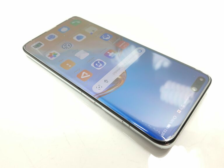 TELEFON HUAWEI P40 PRO 8/256GB Z ŁADOWARKĄ