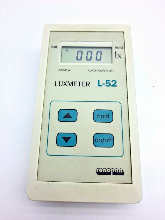 MIERNIK NAT. ŚWIATŁA LUXMETER L-52
