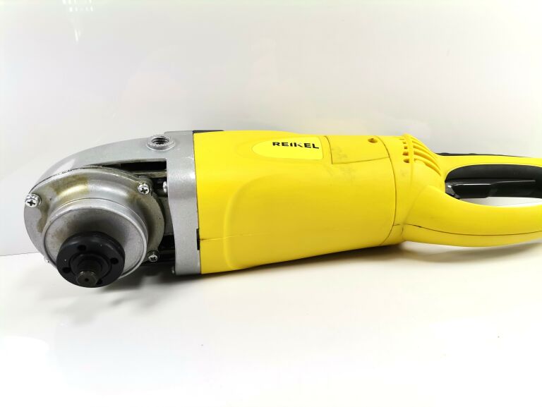 SZLIFIERKA KĄTOWA 2200W REIKEL AG2216.