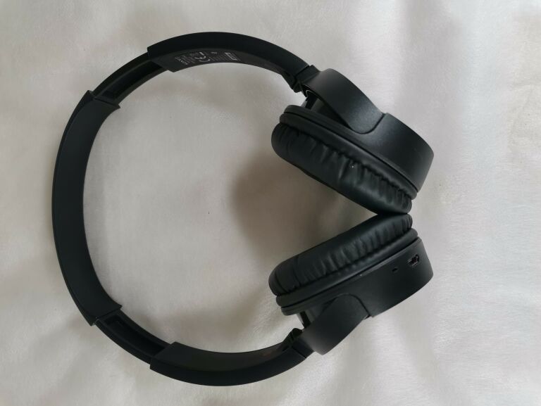 SŁUCHAWKI BEZPRZEWODOWE SONY WH-CH500