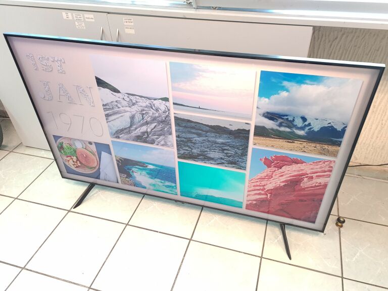 TELEWIZOR QLED SAMSUNG QE55Q60T 55 4K UHD @OPIS