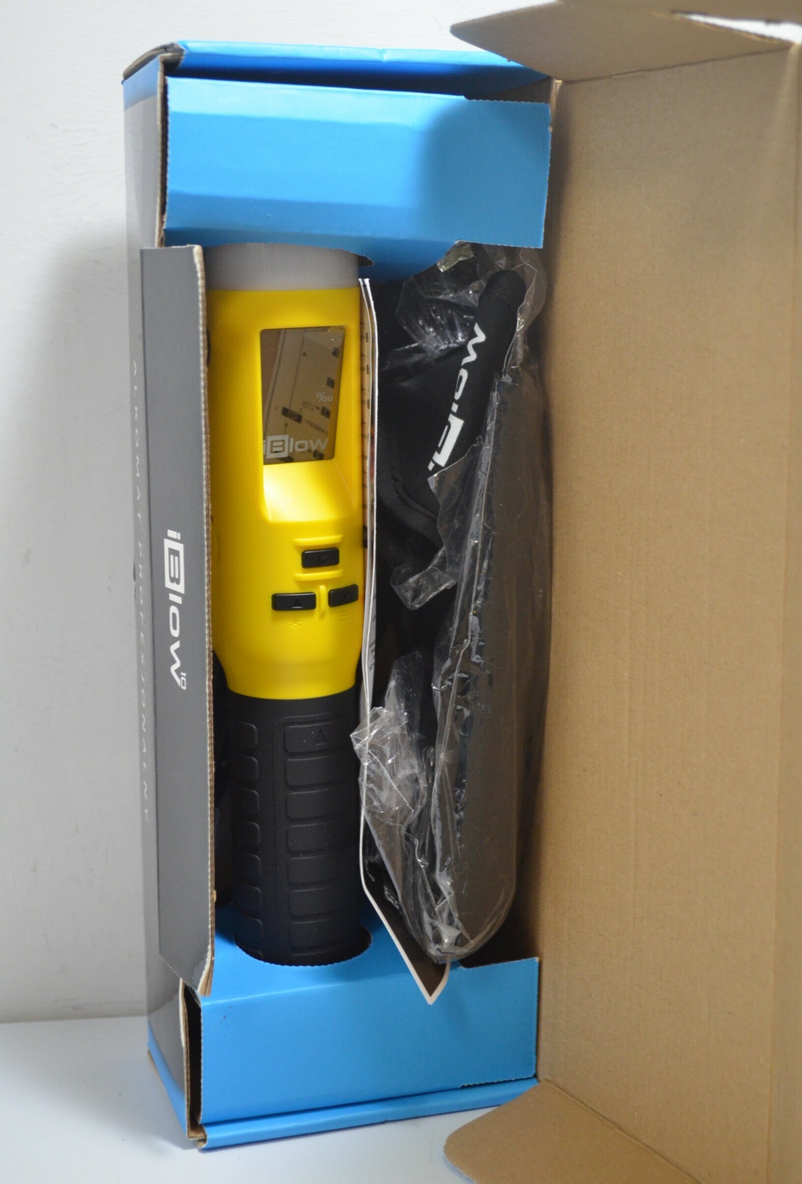 alkomat-policyjny-promiler-iblow-10-mozliwosc-kalibracji-tak