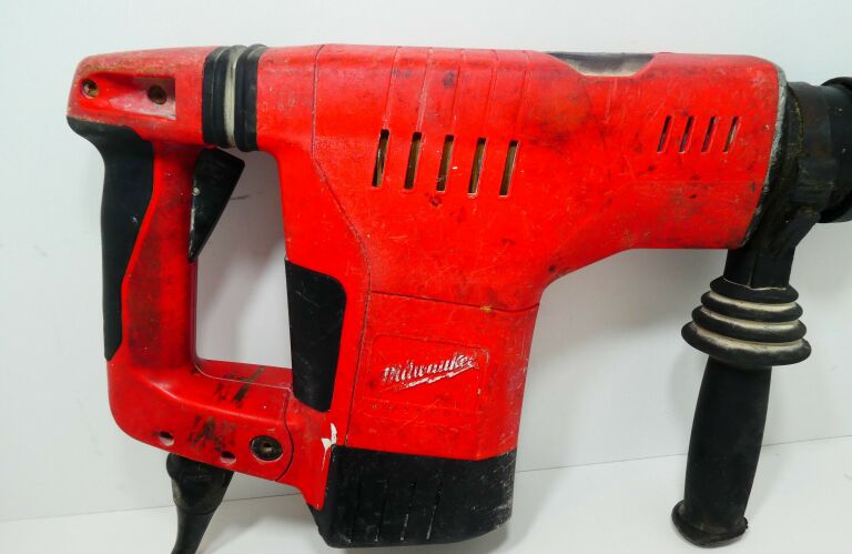 MŁOT KUJĄCY MILWAUKEE PHE 40 SQ