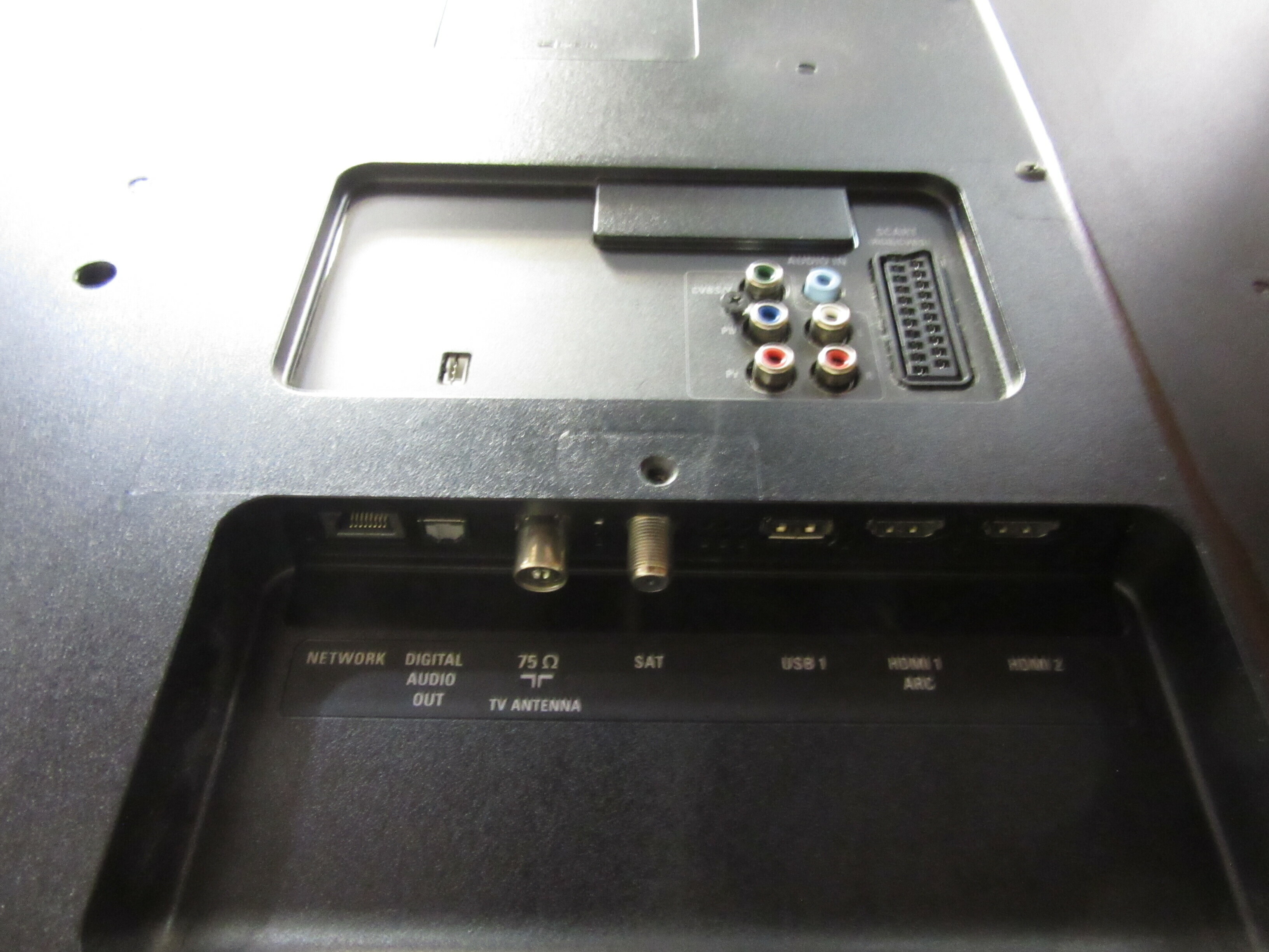 tv-philips-55pus620112-smart-tv-55-cali-uszkodzo-przekatna-ekranu-cale-55