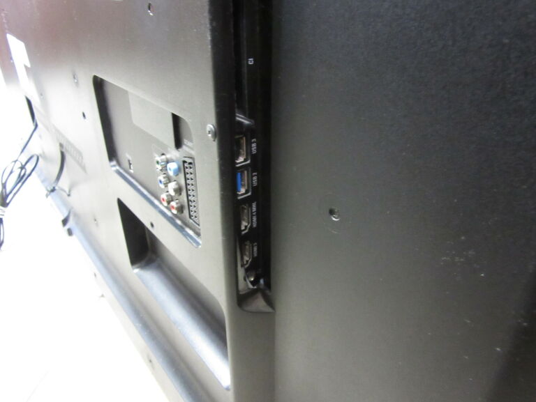 tv-philips-55pus620112-smart-tv-55-cali-uszkodzo-rozdzielczosc-ekranu-px-3840-x-2160