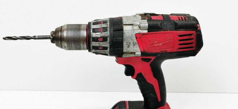 MILWAUKEE HD18 PD 2 AKU