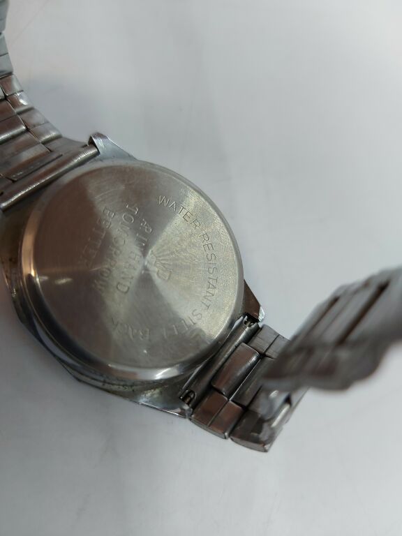 ZEGAREK QUARTZ  BRAK BATERII