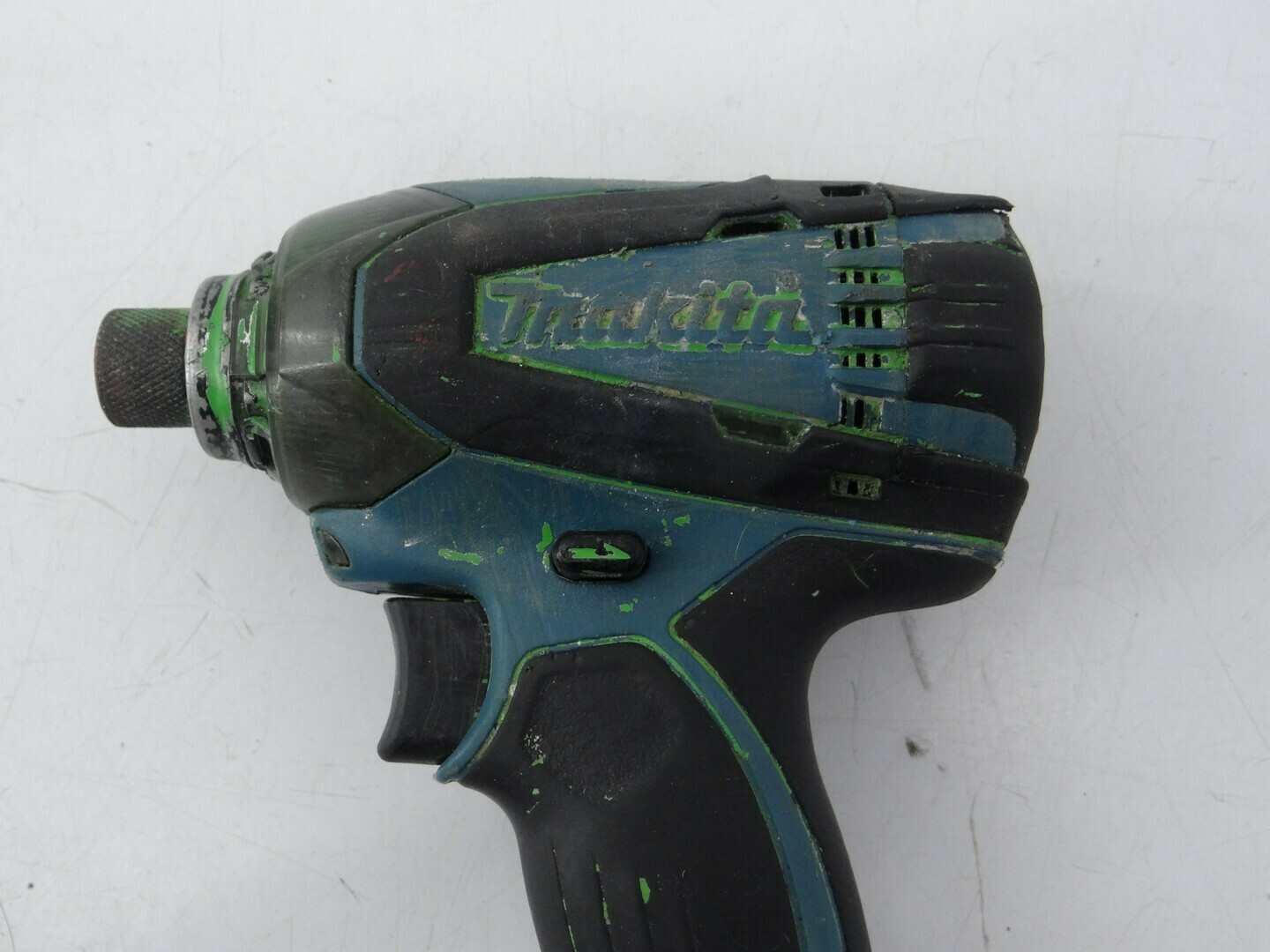 zakretarka-makita-rodzaj-silnika-brak-informacji