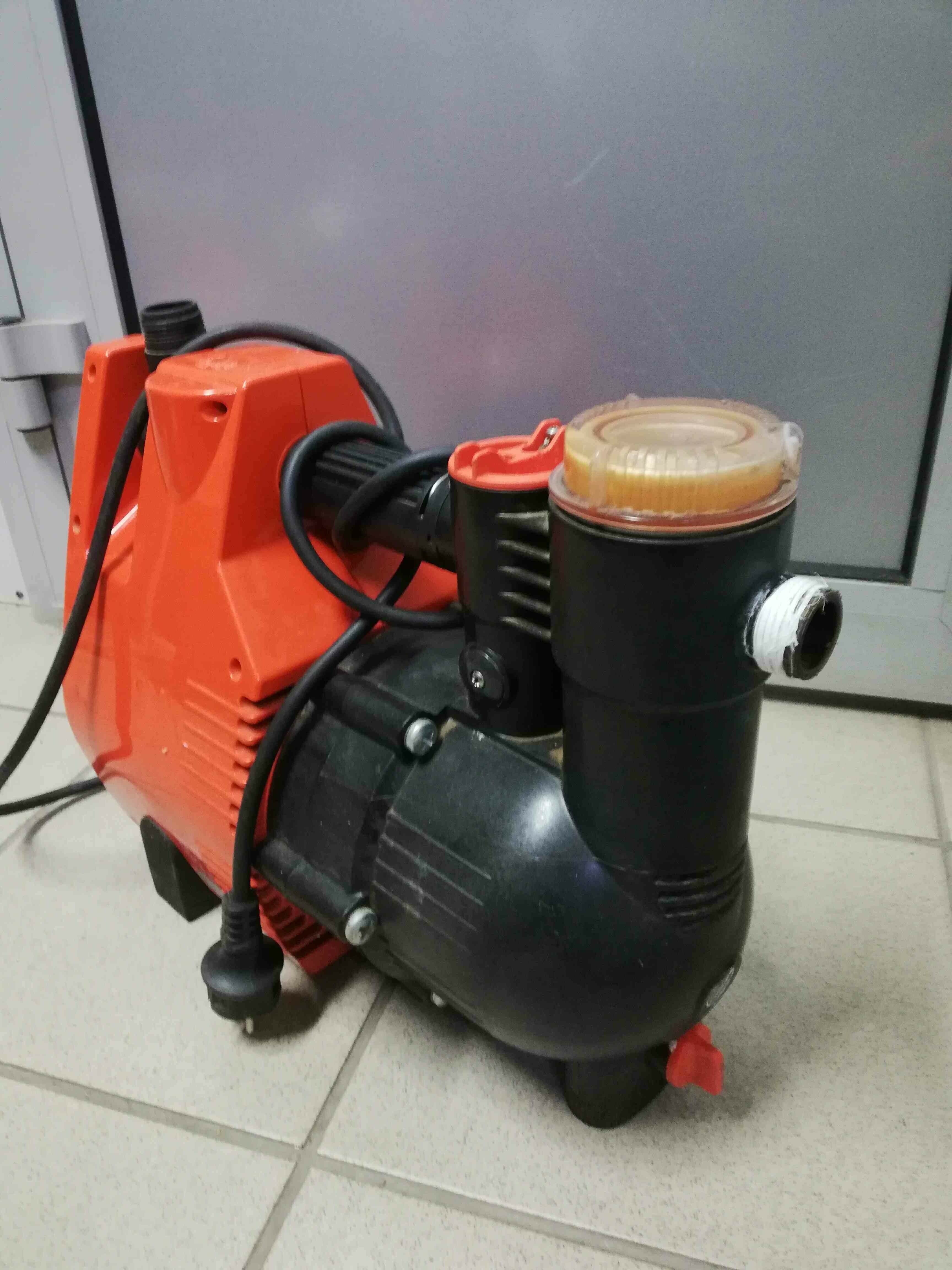 pompa-ogrodowa-gardena-40005-lcd-maksymalna-wydajnosc-pompy-4000