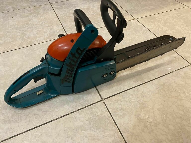 PIŁA SPALINOWA MAKITA DCS-34