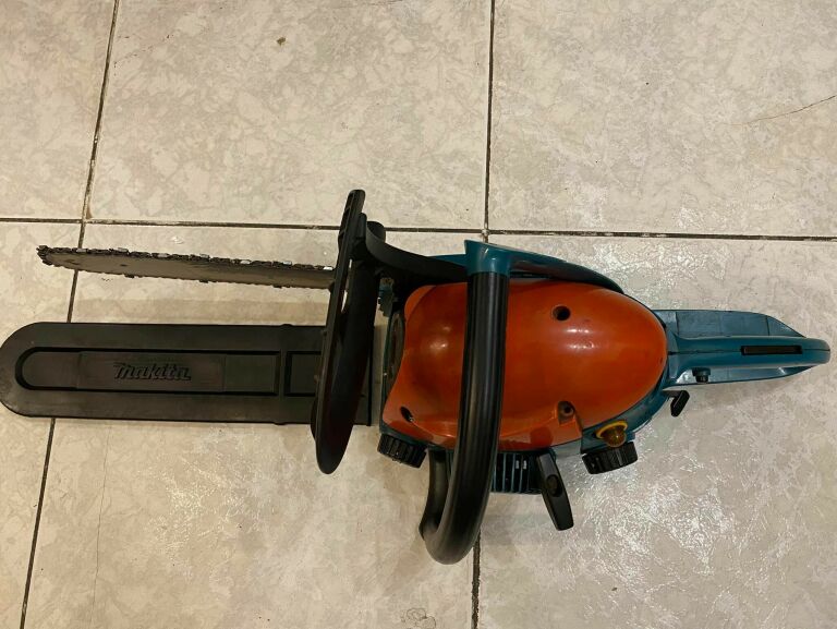PIŁA SPALINOWA MAKITA DCS-34