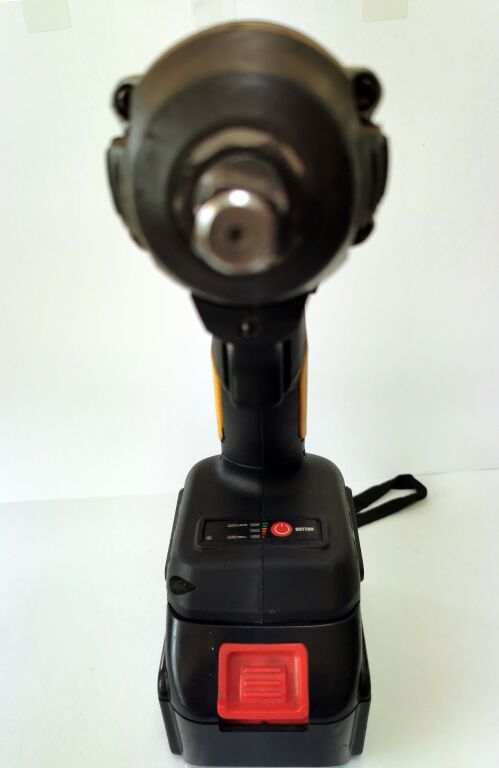 DRILLPRO AKUMULATOROWY KLUCZ UDAROWY 388