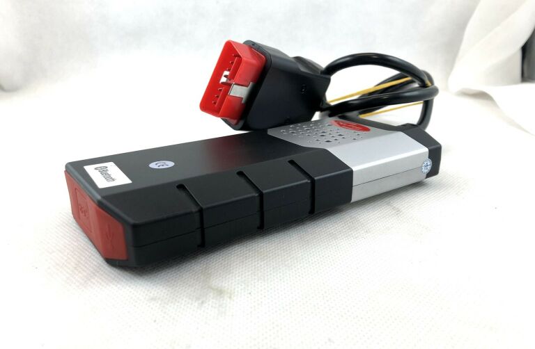 interfejs-diagnostyczny-ds150e-cdp-delphi-plyta-marka-delphi