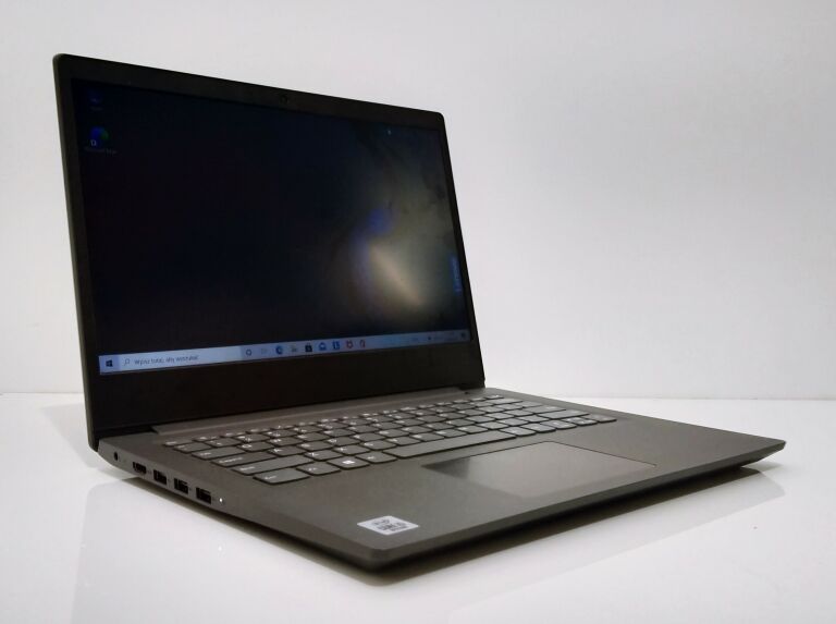 LAPTOP LENOVO V14-IIL I5 8/256GB SSD 14C WIN10