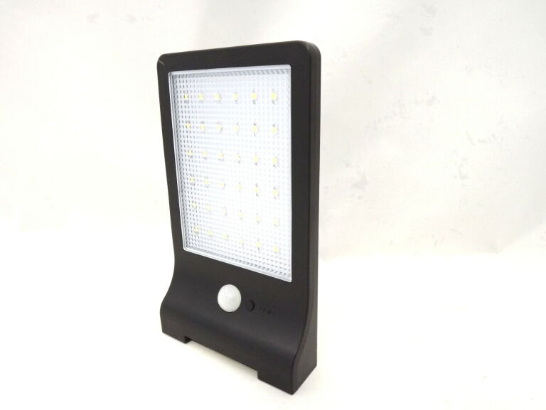 REFLEKTOR SOLARNY LED Z SENSOREM 190163-B