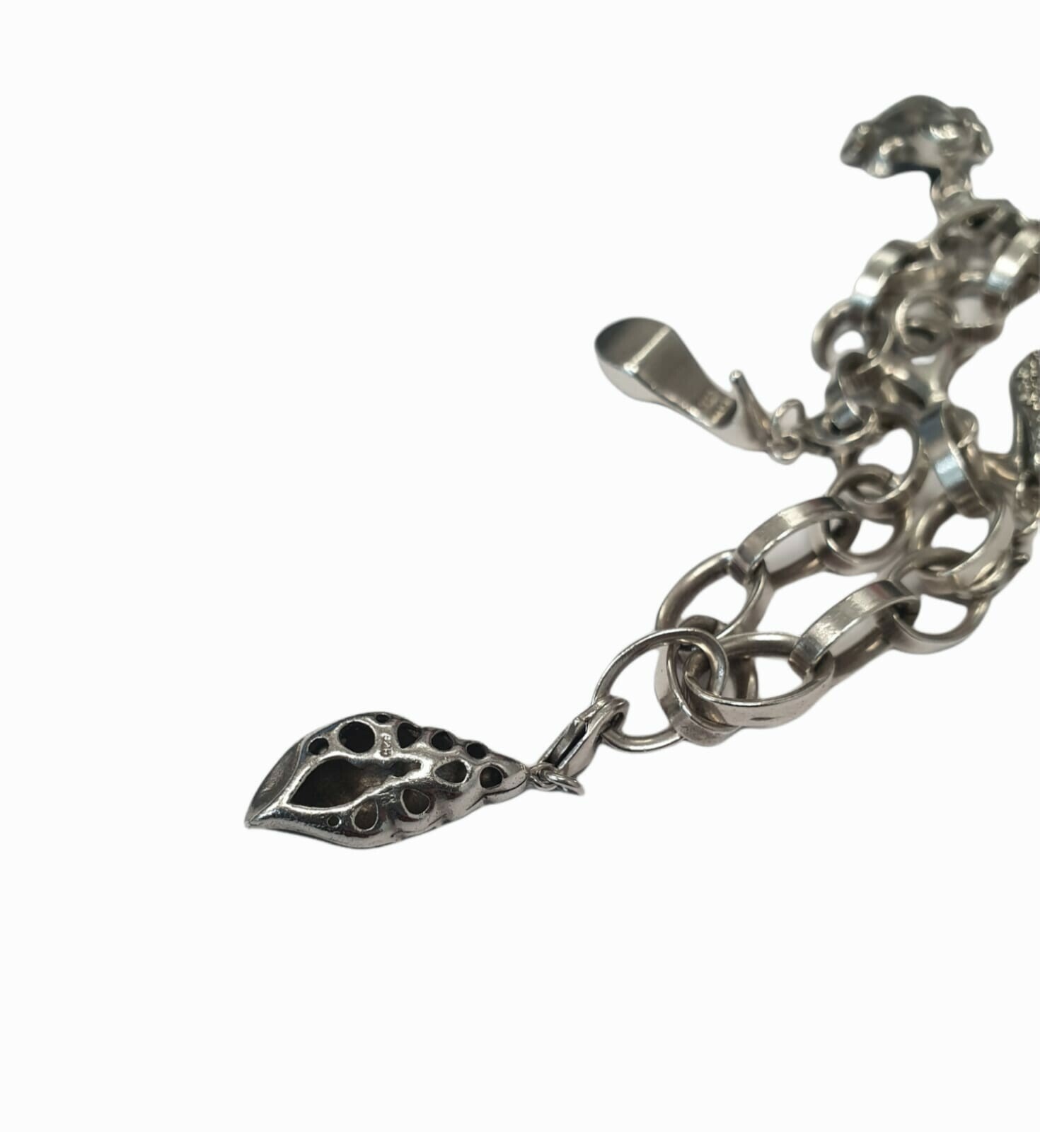 srebrna-bransoletka-z-zawieszkami-charms-yes-925-cechy-brak