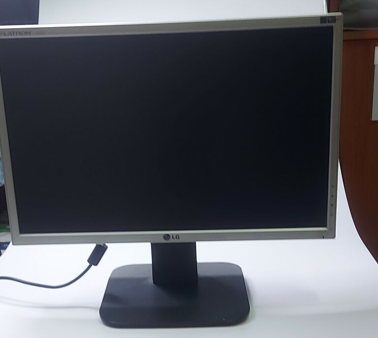 MONITOR LG FLATRON