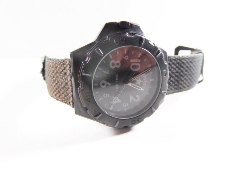 ZEGAREK CONVERSE CNV-CC-VR006-P