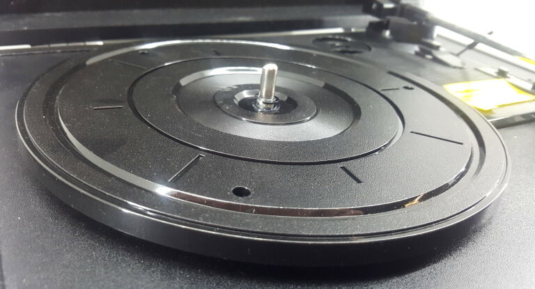 GRAMOFON NUMARK PT01 TOURING USZKODZONY
