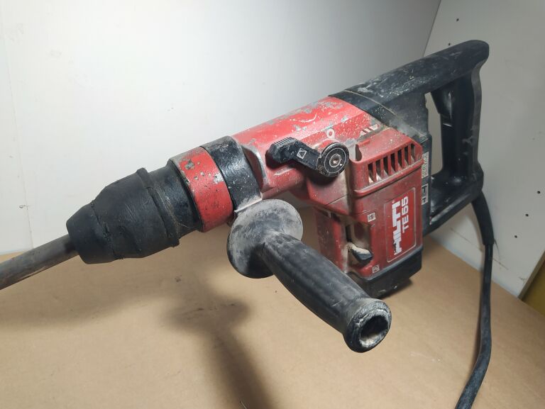 MŁOT OBROTOWY HILTI TE 55  900 [W] SDS PLUS