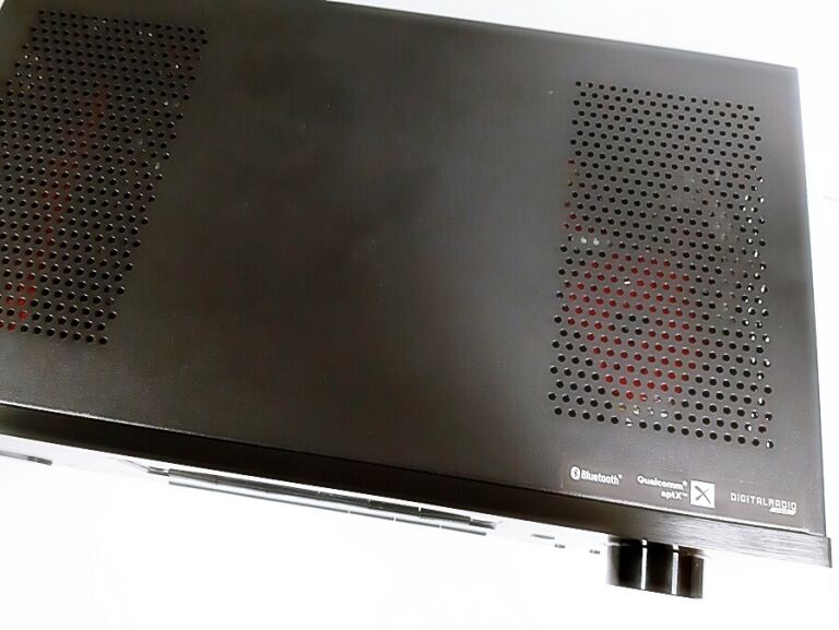 POTĘŻNY ODTWARZACZ CD KOMBO TEUFEL KB 62 CR