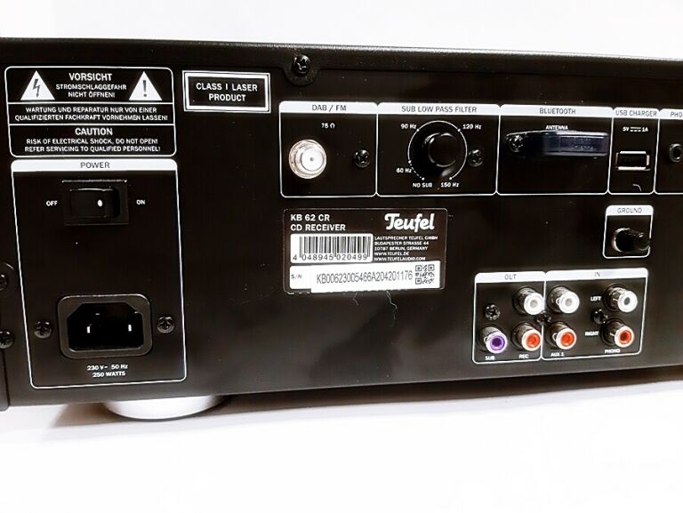 POTĘŻNY ODTWARZACZ CD KOMBO TEUFEL KB 62 CR
