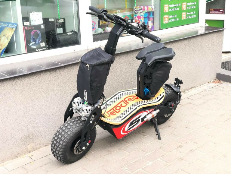 VELOCIFERO MAD 810W HULAJNOGA ELEKTRYCZNA