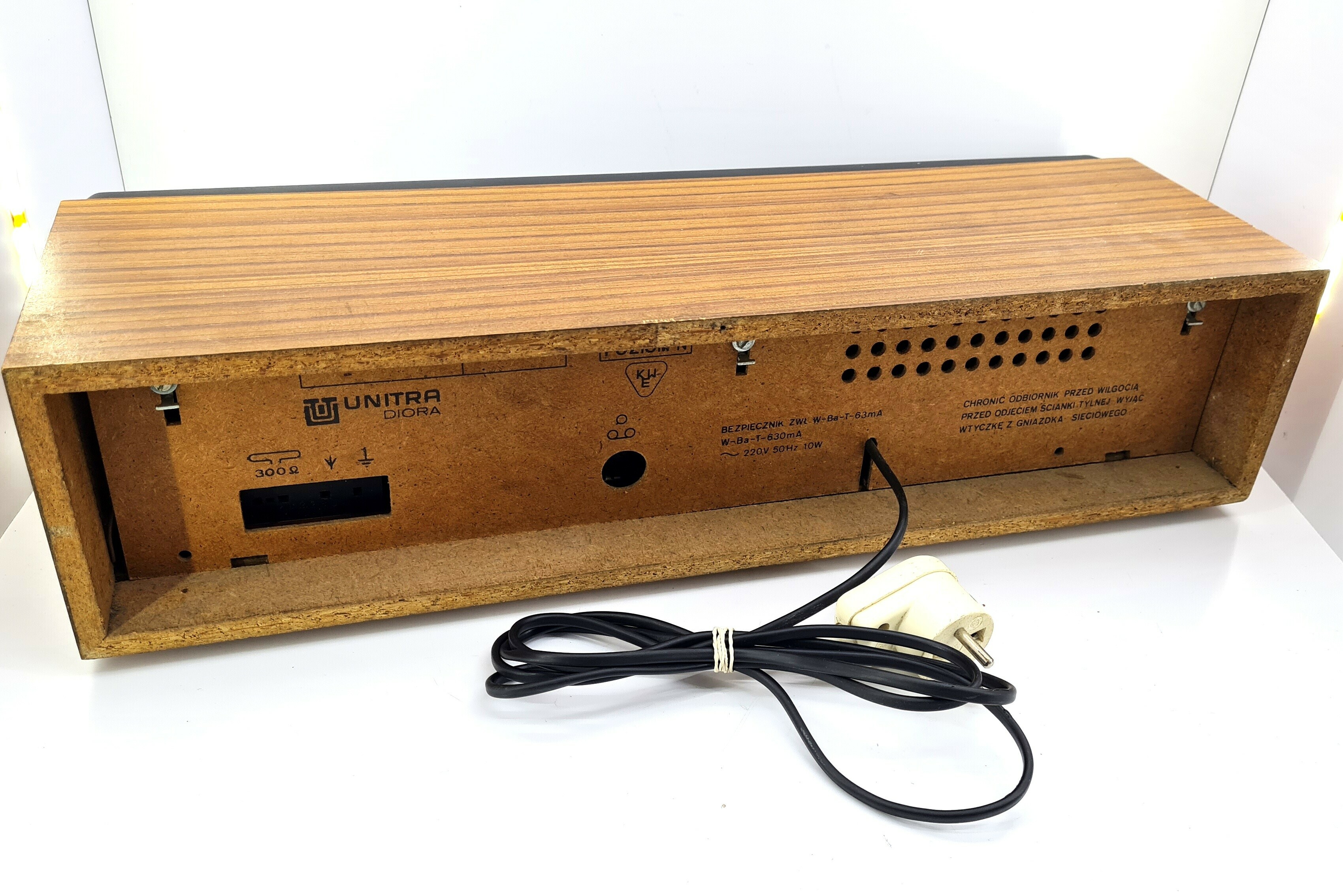 radio-unitra-diora-beskid-czerwony-dwor-24-gdansk