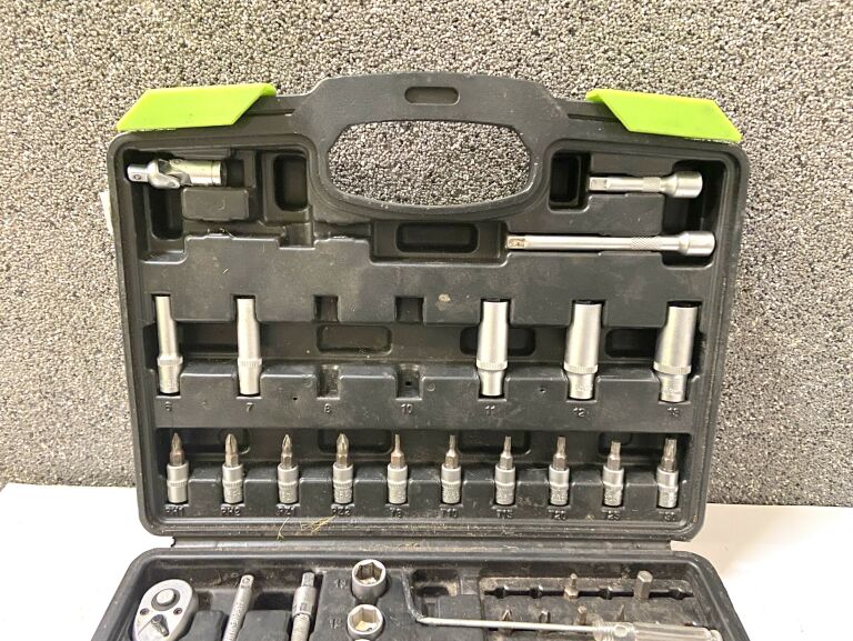 ZESTAW KLUCZY NASADOWYCH NITEO TOOLS