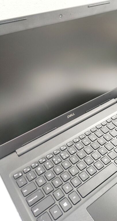 LAPTOP DELL VOSTRO 15 3000 I3-1011OU/8GB/250 SSD