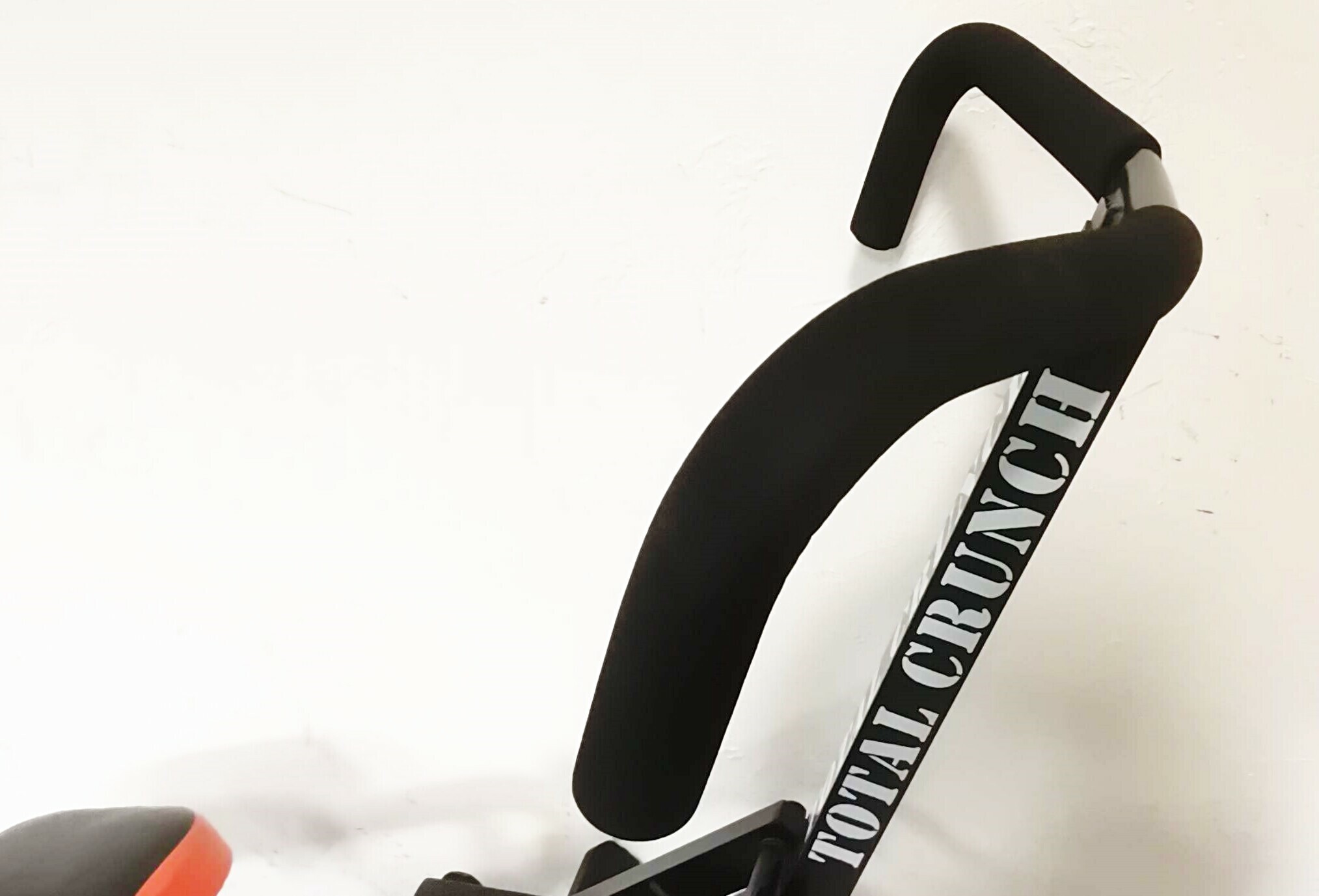 przyrzad-do-cwiczen-total-crunch-model-brak