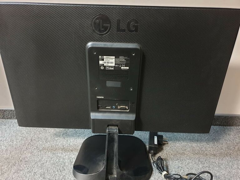 MONITOR LG 27MP65HQ 27'' LED LG IPS OKABLOWANIE